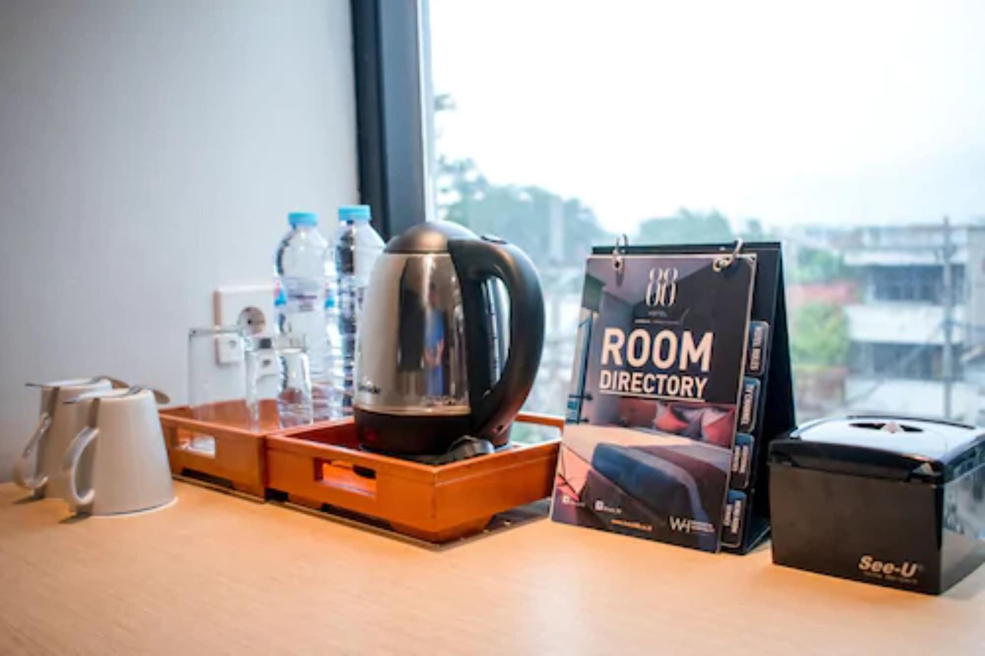 Hotel 88 Embong Malang Tunjungan Surabaya By Wh - Breakfast With The Best View On The Highest Floor And Strategic Location In The City Center Exterior photo